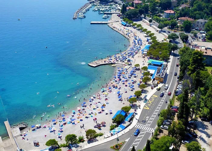 With A Parking Space Icici, Opatija - 7859 Ičići